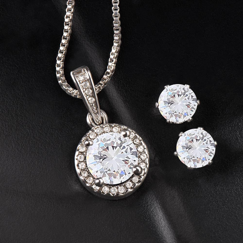 TO MY MOM | MOMENTS WITH YOU | FOREVER LOVE HEART NECKLACE