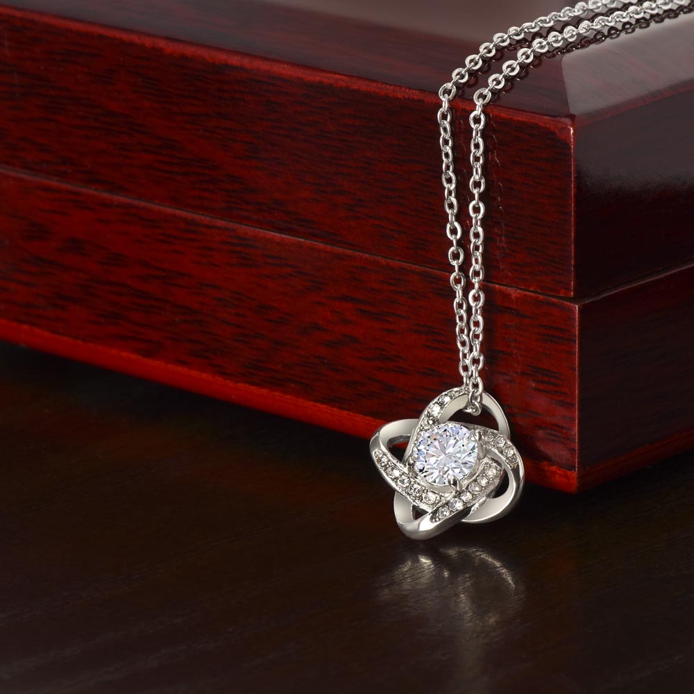 TO MY AMAZING MOM | AM SO THANKFUL | LOVE KNOT NECKLACE
